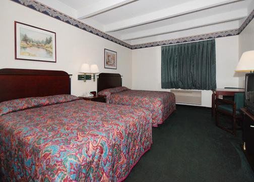 Days Inn By Wyndham Columbia I-70 Room photo